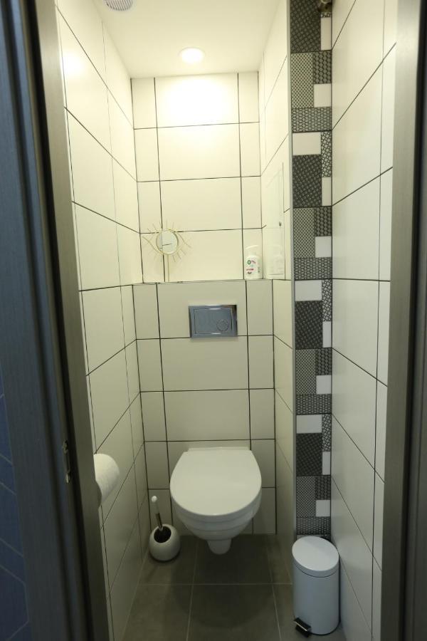 Comfy 2 Room Apartment - Free Parking - 350Mbps Wifi - Netflix Kaunas Exteriér fotografie