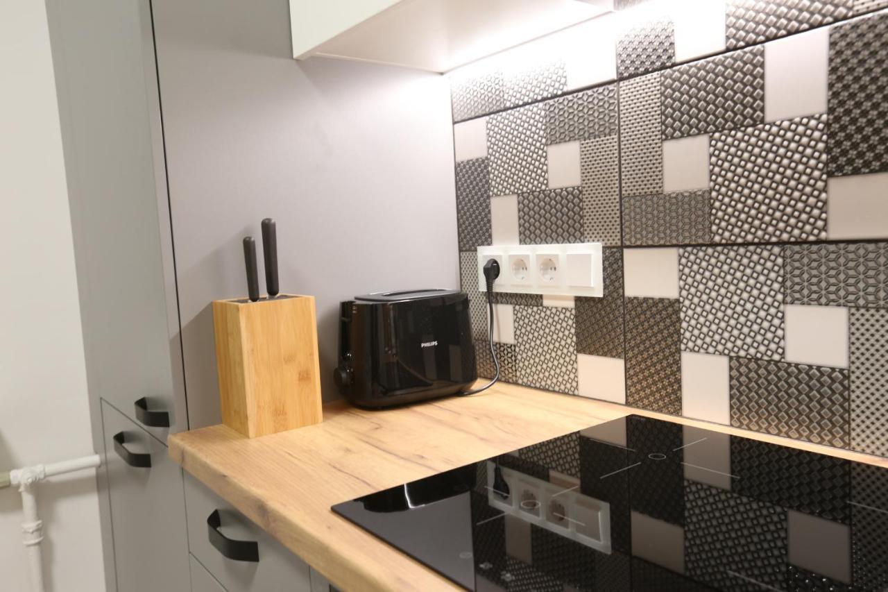 Comfy 2 Room Apartment - Free Parking - 350Mbps Wifi - Netflix Kaunas Exteriér fotografie